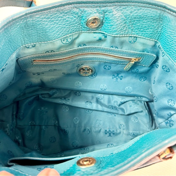 Tory Burch Amanda Classic Handle Hobo Teal Shoulder Bag - Picture 10 of 15